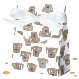 Cute Chocolate Labrador Retriever Dog Bedankdoosjes
