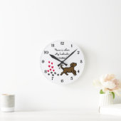 Cute Chocolate Labrador Trotting Clock Ronde Klok (Huis)