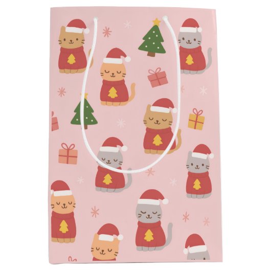 Cute Christmas Cats Pattern – Pink Holiday Design Medium Cadeauzakje (Voorkant)