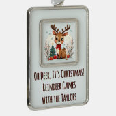 Cute Christmas Reindeer Scene Snowy Forest Verzilverd Omlijst Ornament (Rechts)
