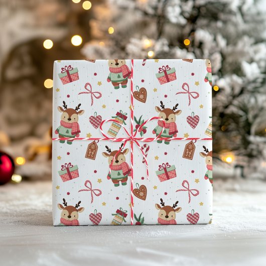 Cute Christmas Wrapping Paper With A Baby Deer  Cadeaupapier