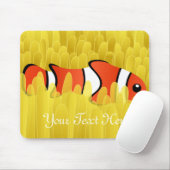 Cute Clown Fish and Beauful Yellow Zee Anemone Muismat (Met muis)
