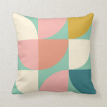 Cute Colorful Geometric Shaptern in Blauwgroen Kussen<br><div class="desc">Een leuke retro mid-eeuwse moderne stijl geometrische vormen patroon in schattige kleurschakeringen van blauwgroen,  mosterd,  koraal en roze.</div>