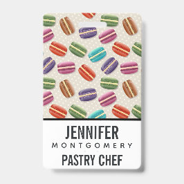 Cute Colorful Macarons Pattern met Polka Dots Badge