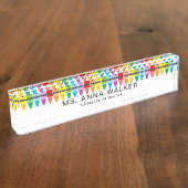 Cute Colorful Rainbow Crayons Kindergarten Naambordje (Zijkant)