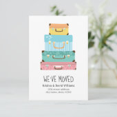 Cute Colorful Suitcase We hebben Moving Aankondiging (Staand voorkant)