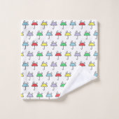 Cute Colorful Umbrellas en Raindrops Pattern Bad Handdoek (Wasdoekje)