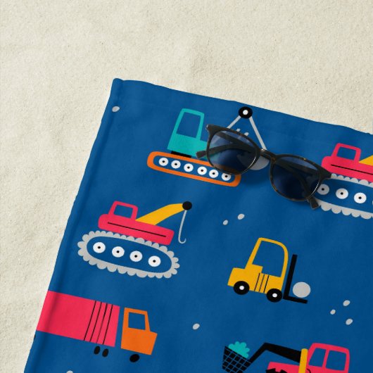 Cute Construction Movers Pattern Strandlaken (In situ)