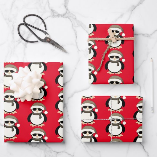 Cute coole pinguïn met kerstwinterpatroon rood inpakpapier vel (Voorkant)
