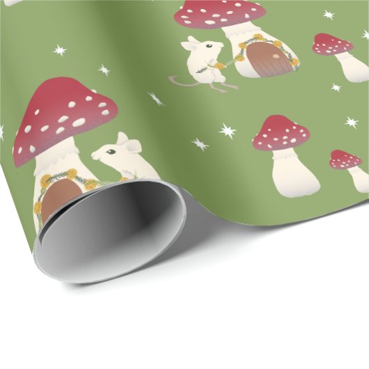 Cute Cottcore muis Red Mushroom House Green Cadeaupapier (Rol Hoek)