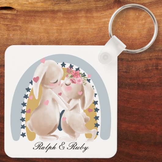Cute Couple Bunny Rainbow Gepersonaliseerd hem haa Sleutelhanger (Achterkant)
