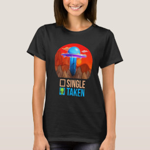 Cute Coupure Single of Take Alien UFO Valentijn" T-shirt