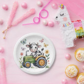 Cute Cow on Tractor Boy Birthday Party Papieren Bordje (Feest)
