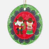 Cute Cowboy Santa en Mrs Clause 1 Kerstmis Keramisch Ornament (Links)