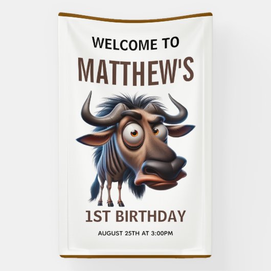 Cute Crazy Wildebeest Boerderij Thema 1e Verjaarda Spandoek (Verticaal)