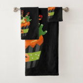 Cute & Creepy Halloween Cupcake met Big Eyeball Bad Handdoek (Insitu)