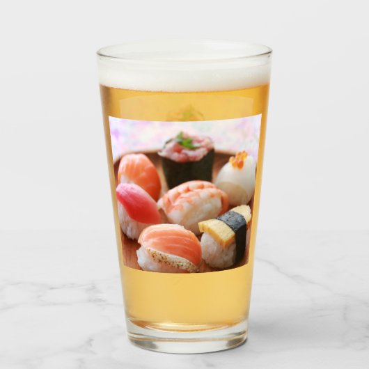 Cute & Crispy – The Kawaii Nigiri Beer Buddy Glas (Voorkant gevuld)