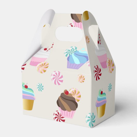 Cute Cupcake and Candy Pattern for Birthday Party Bedankdoosjes (Achterkant)