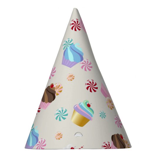 Cute Cupcake and Candy Pattern for Birthday Party Feesthoedjes (Rechts)