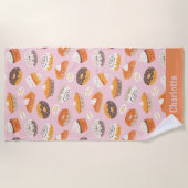 Cute cupcakes, taarten en donuts, met naam op roze strandlaken (Voorkant)