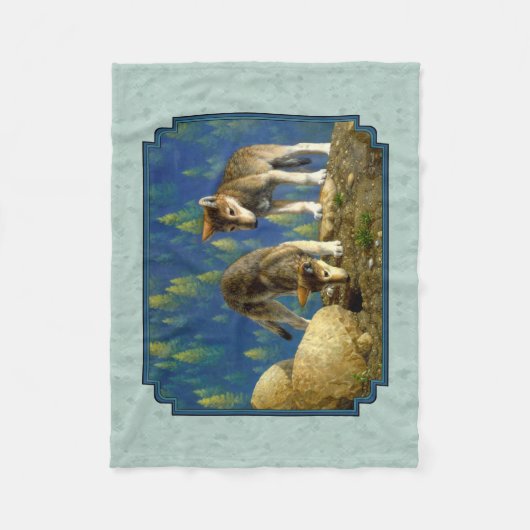 Cute Curious Gray Wolf Pups Fleece Deken (Voorkant)