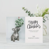 Cute Custom Dog Photo Mistletoe Merry Kerstmis Feestdagenkaart (Staand voorkant)