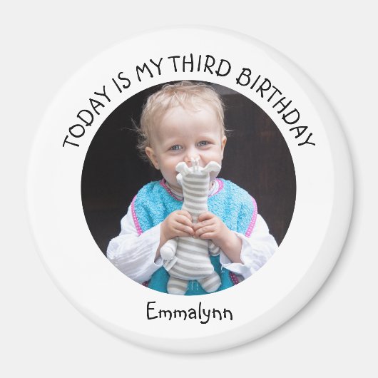 Cute Custom Year Name Round Birthday Party Foto Magneet (Voorkant)
