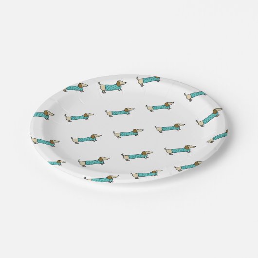 Cute dachshund in muntblauw papieren bordje (Gekanteld)