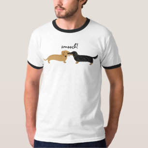 Cute Dachshunds Smooch   Wiener Dogs Love T-shirt