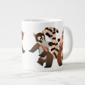 Cute Dancing Cartoon Coatimundis Grote Koffiekop (Voorkant rechts)
