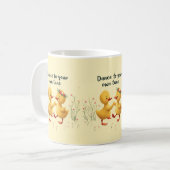 Cute Dancing Ducklings with Floral Spring Vibes Koffiemok (Voorkant links)