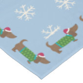 Cute Daschund en Snowflakes Blue geïllustreerd Tafelkleed (Gekanteld)