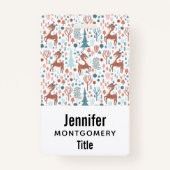 Cute Deer in Whimsical Forest Pattern Badge (Voorkant)