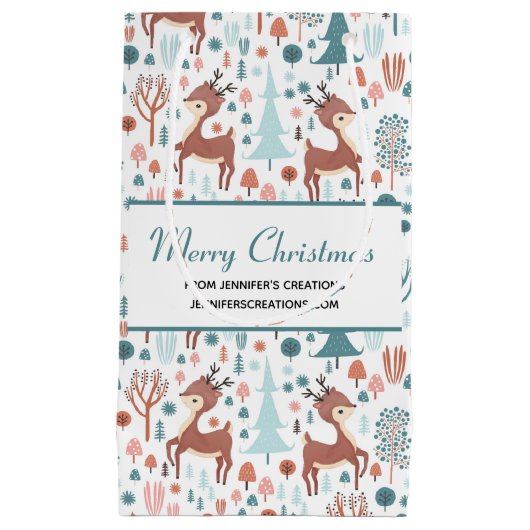 Cute Deer in Whimsical Forest Pattern Business Klein Cadeauzakje (Voorkant)
