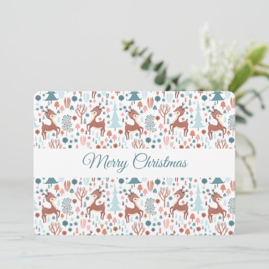 Cute Deer in Whimsical Forest Pattern Feestdagenkaart (Staand voorkant)