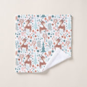 Cute Deer in Whimsical Forest Pattern Kerstmis Bad Handdoek (Wasdoekje)