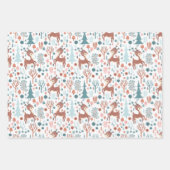 Cute Deer in Whimsical Forest Pattern Kerstmis Inpakpapier Vel (Voorkant)