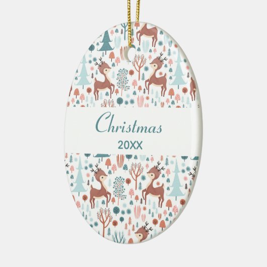 Cute Deer in Whimsical Forest Pattern Kerstmis Keramisch Ornament (Links)