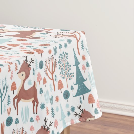 Cute Deer in Whimsical Forest Pattern Kerstmis Tafelkleed (Voorbeeld)