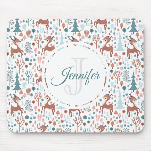 Cute Deer in Whimsical Forest Pattern Monogram Muismat (Voorkant)