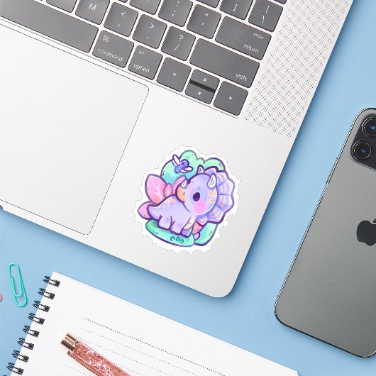 Cute Dinosaur Sticker (Laptop met iPhone)