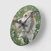 Cute Dog Green Grass Clockface 1 Ronde Klok (Hoek)