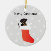 Cute dog in een stoppende sneeuwvlokken keramisch ornament (Voorkant)