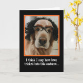 Cute Dog in Funny Mask Halloween Kaart (Gele Bloem)