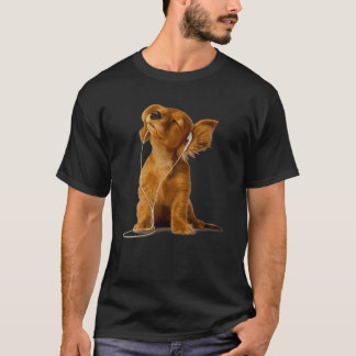 Cute Dog Listening to Music Chill Puppy with Headp T-shirt