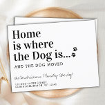 Cute Dog Moving We hebben New Address Pet Moving Briefkaart<br><div class="desc">Thuis ons waar de hond is, en de hond bewoog. Laat je beste vriend je beweging aankondigen met deze schattige en grappige koninklijke kaartje. Geef namen een persoonlijk tintje met de hond en je nieuwe adres. Deze nieuwe adresaankondigingskaart van de hond is een must voor alle hondenmoeders, hondenvaders en hondenliefhebbers!...</div>
