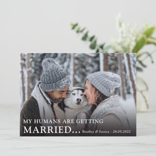 Cute 'Dog Oowner' Foto Verloving Wedding Save The Date (Staand voorkant)