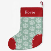 Cute Dog Paw Print Pattern Custom Pet Name Kleine Kerstsok (Achterkant)