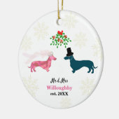 Cute Dogs Mistletoe Passen getrouwd Keepomwille Ke Keramisch Ornament (Links)