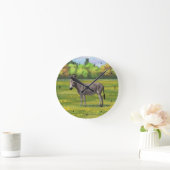 Cute Donkey Grey Burro in Pasture Ronde Klok (Huis)